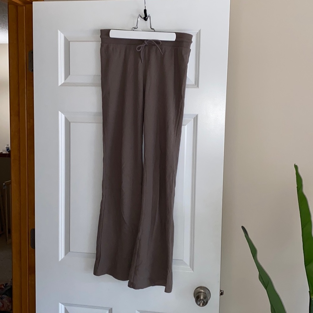 Aritzia Sunday Best Waffle Pants
